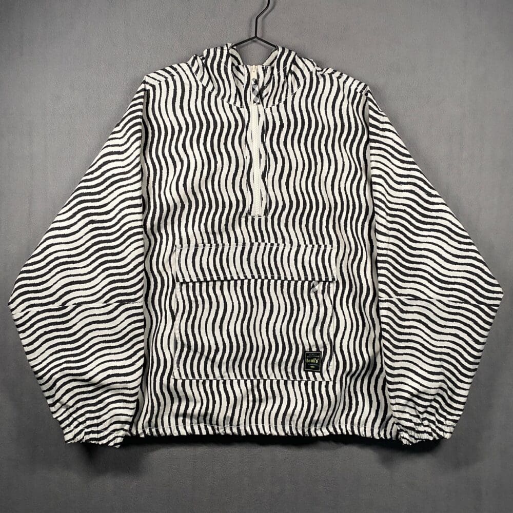 Levis Strauss Pullover Jacket - L - Image 2