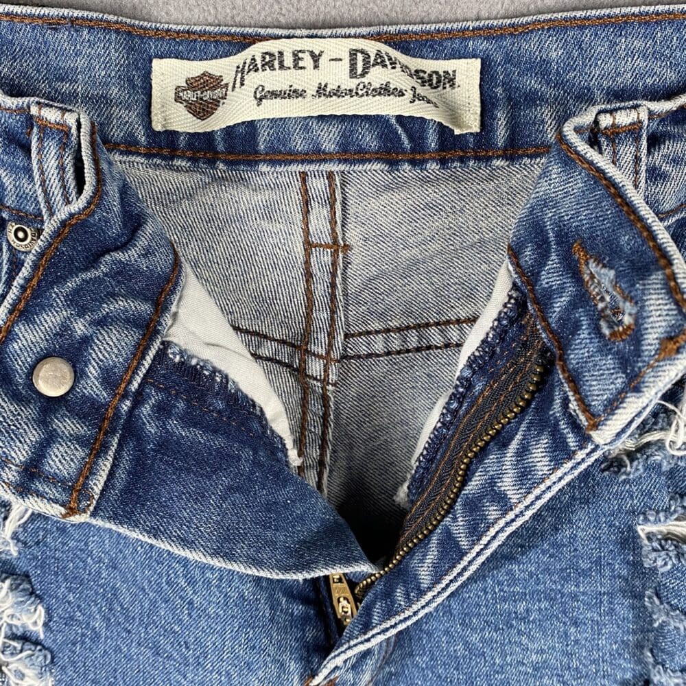 Harley-Davidson Cut Off Shorts - 6 - Image 4