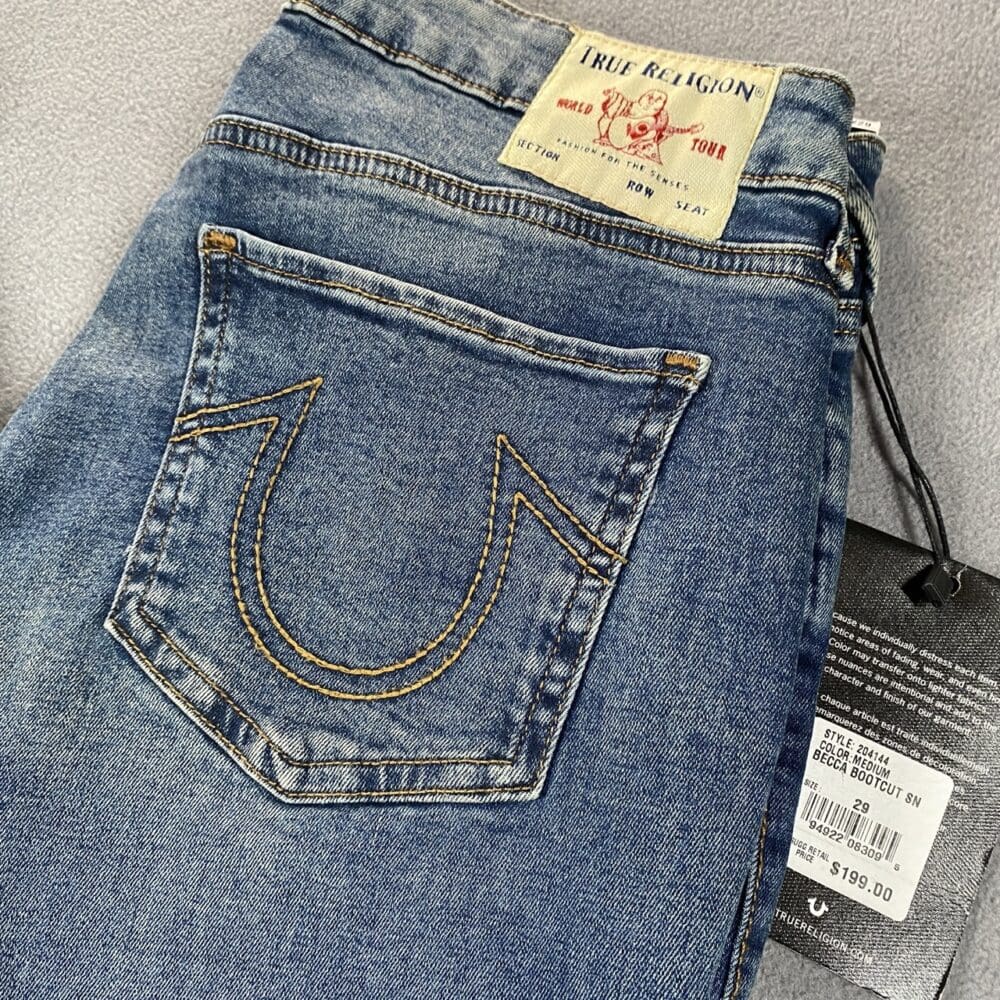 True Religion Mid-Rise Bootcut - 29