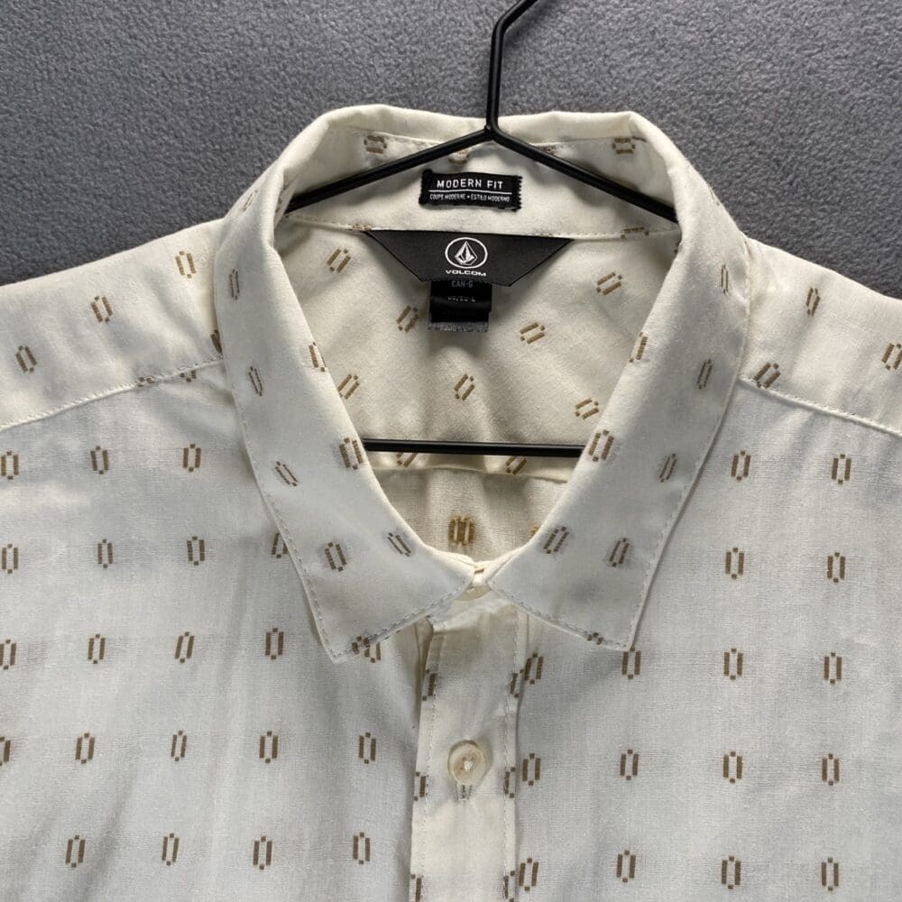 Volcom Button-Down Shirt - L - Image 2