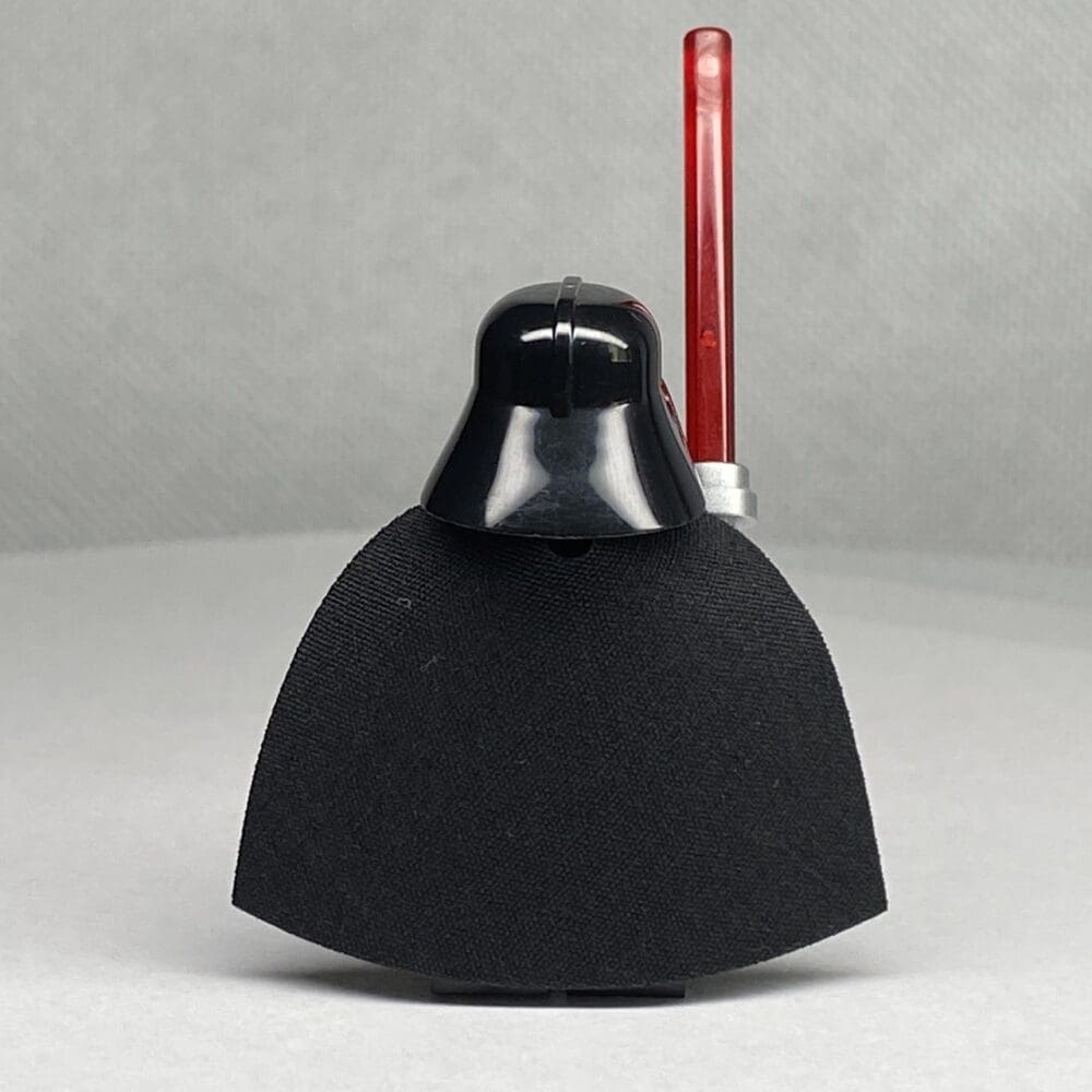 Lego Star Wars Minifigure Darth Vader - Image 3