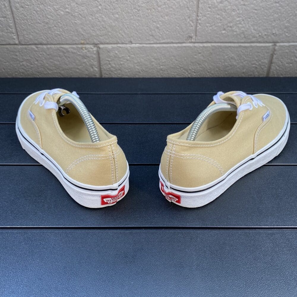 Vans Authentic Shoes - 7.5 - Image 3