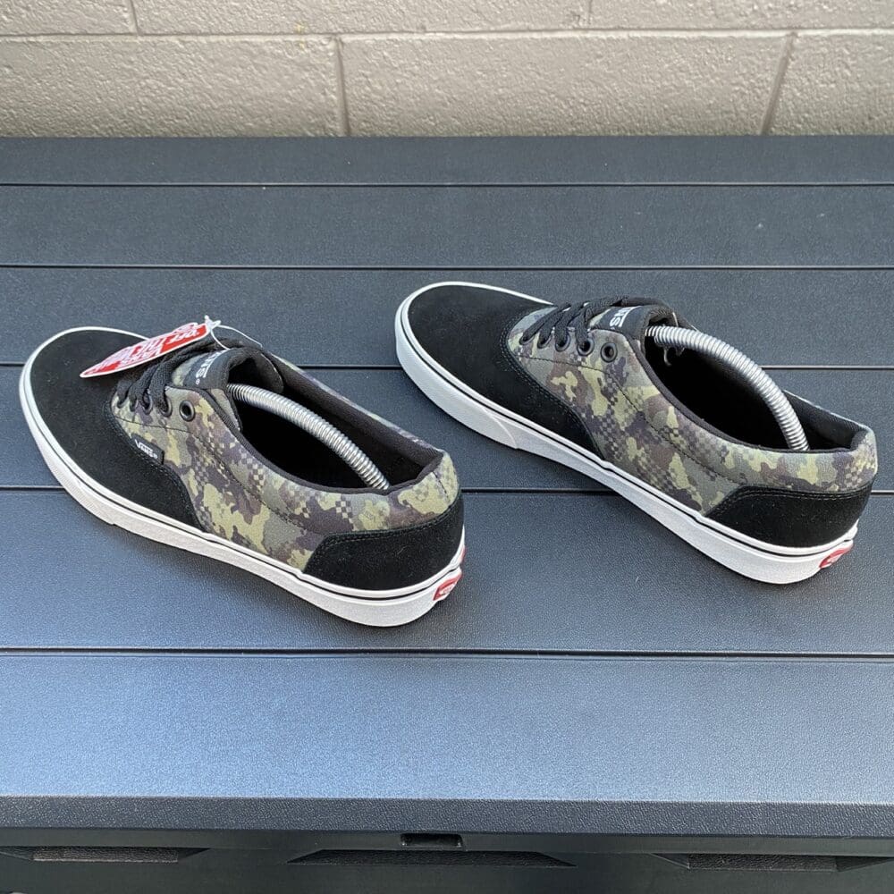 Vans Doheny Camo Shoes - 9.5 - Image 5