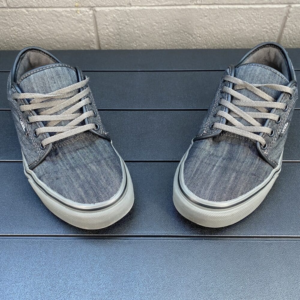 Vans Chukka Low Shoes - 7.5